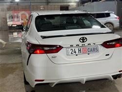 تۆیۆتا کامری